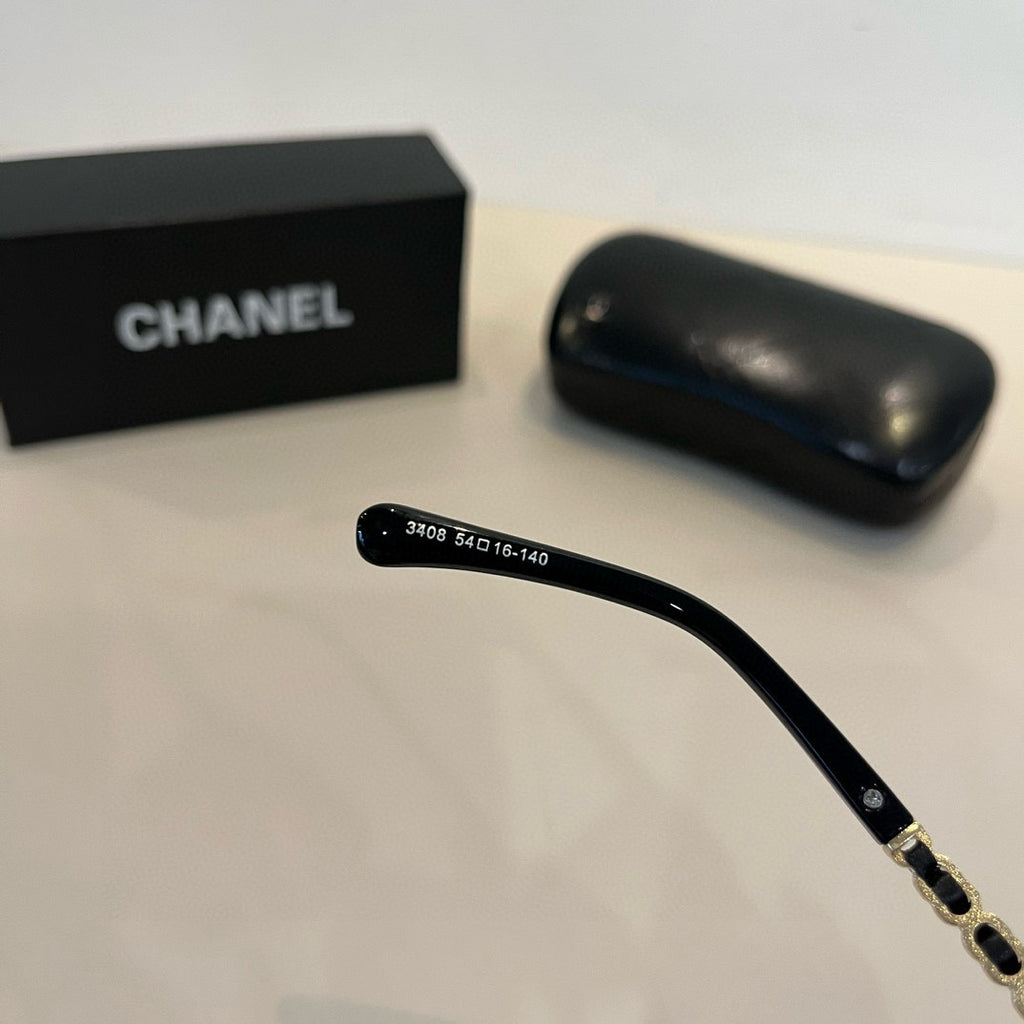 Chanel Oversized Silver Lens Sunglasses for Men & Women - 448957 - detail image 10