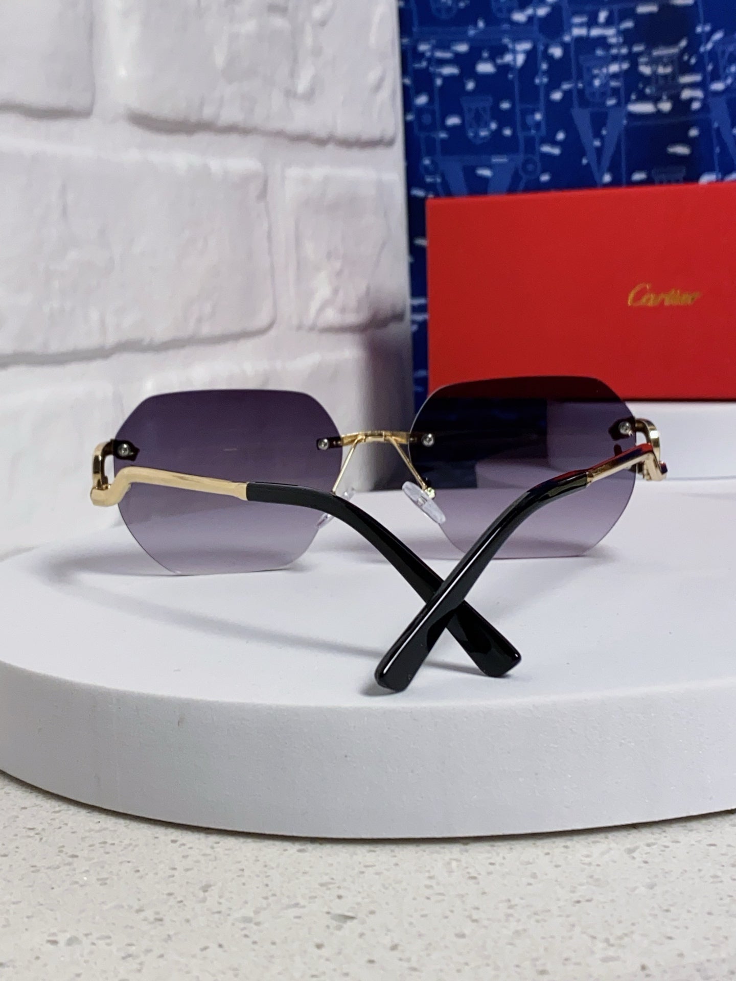 Cartier Lightweight Metal Rimless Silver Lens Sunglasses for Men & Wo - 158532 - detail image 3