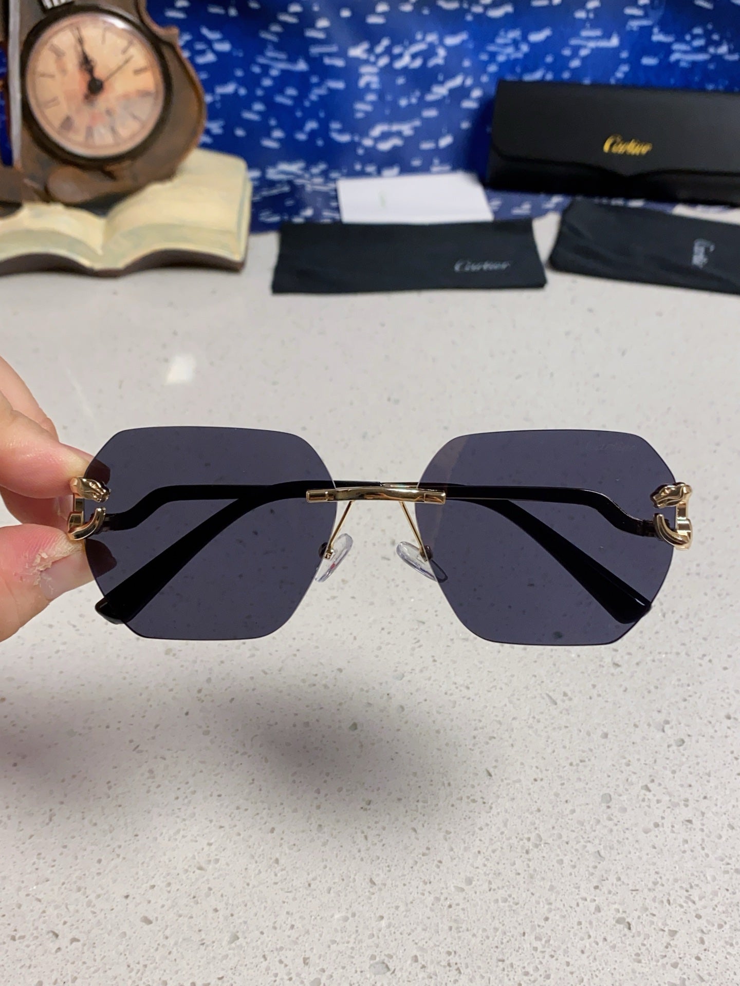 Cartier Lightweight Metal Rimless Black Lens Sunglasses for Men & Wom - 158533 - detail image 4