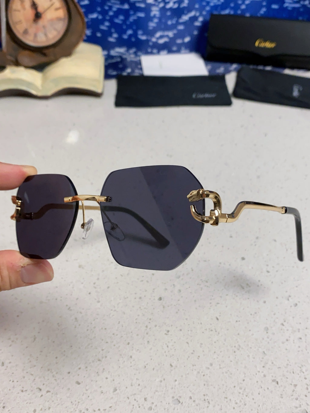 Cartier Lightweight Metal Rimless Black Lens Sunglasses for Men & Wom - 432230 - detail image 6