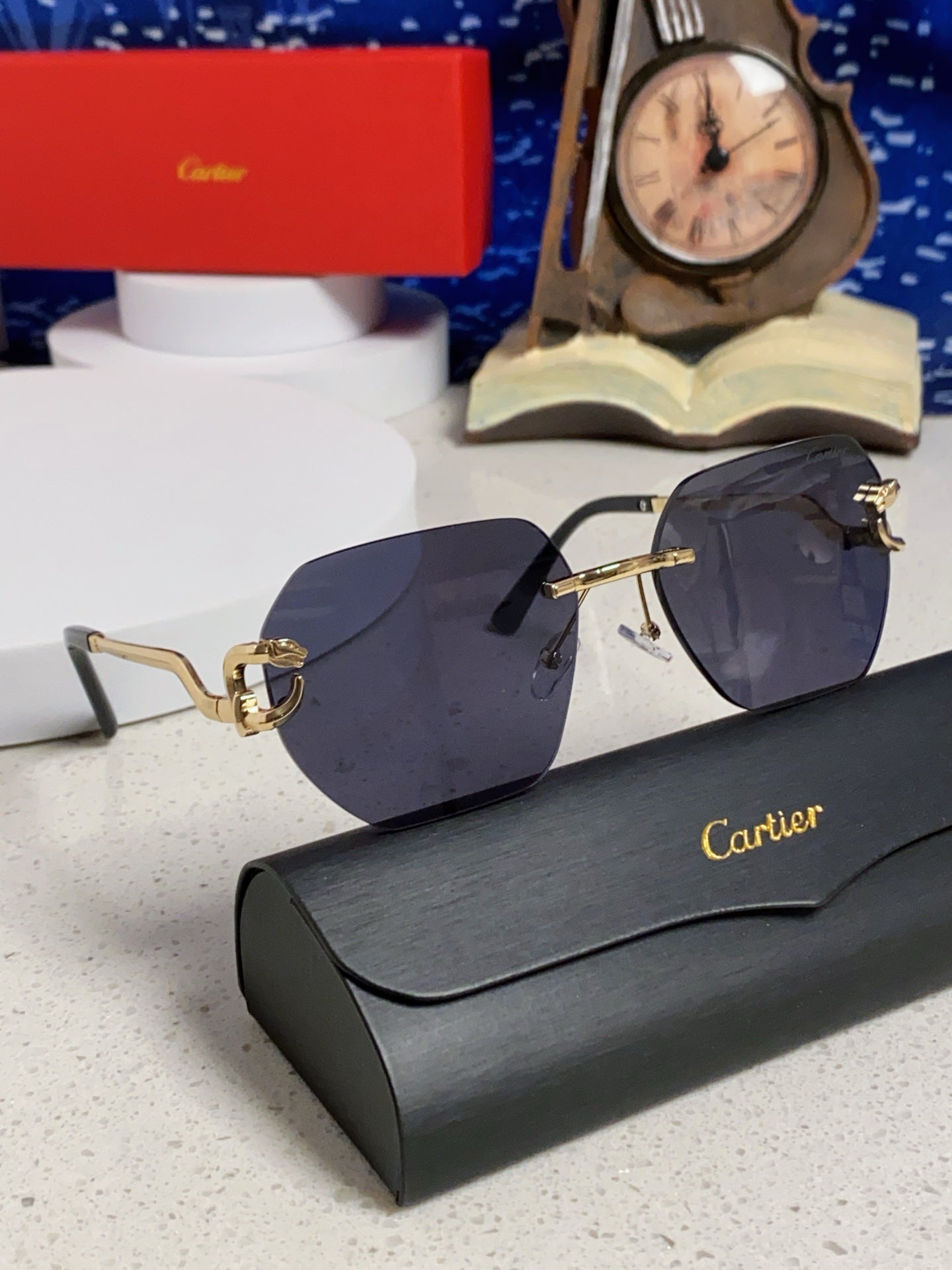 Cartier Lightweight Metal Rimless Black Lens Sunglasses for Men & Wom - 158533 - detail image 10