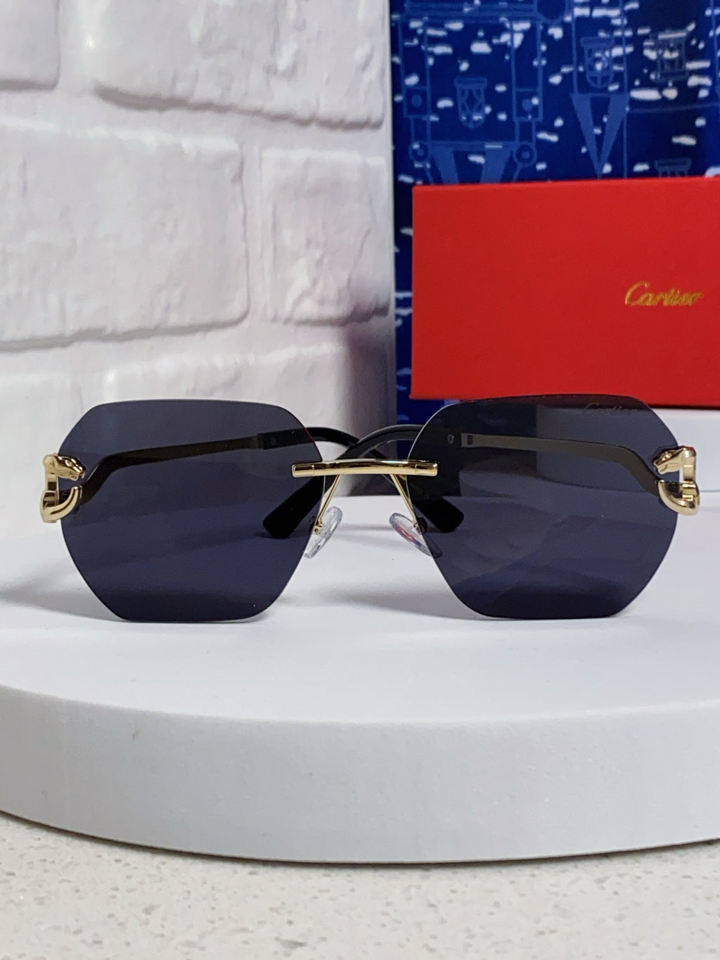 Cartier Lightweight Metal Rimless Black Lens Sunglasses for Men & Wom - 158533 - detail image 2