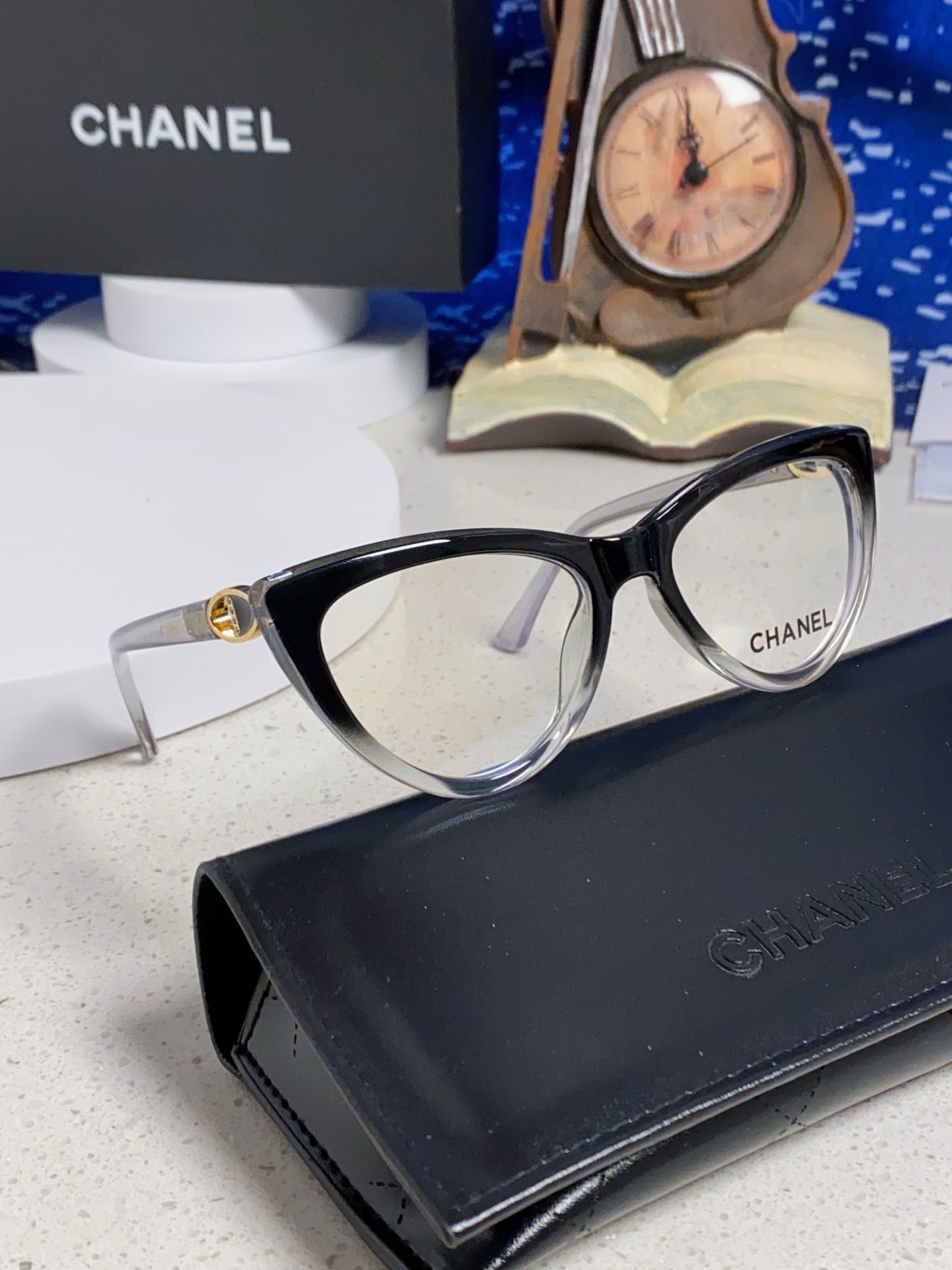 Chanel Cat-Eye Silver Lens Sunglasses for Men & Women - 398500 - detail image 10