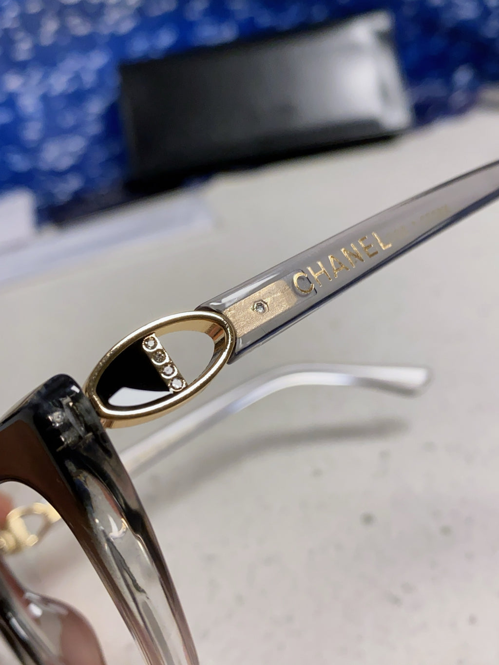 Chanel Cat-Eye Silver Lens Sunglasses for Men & Women - 398500 - detail image 7