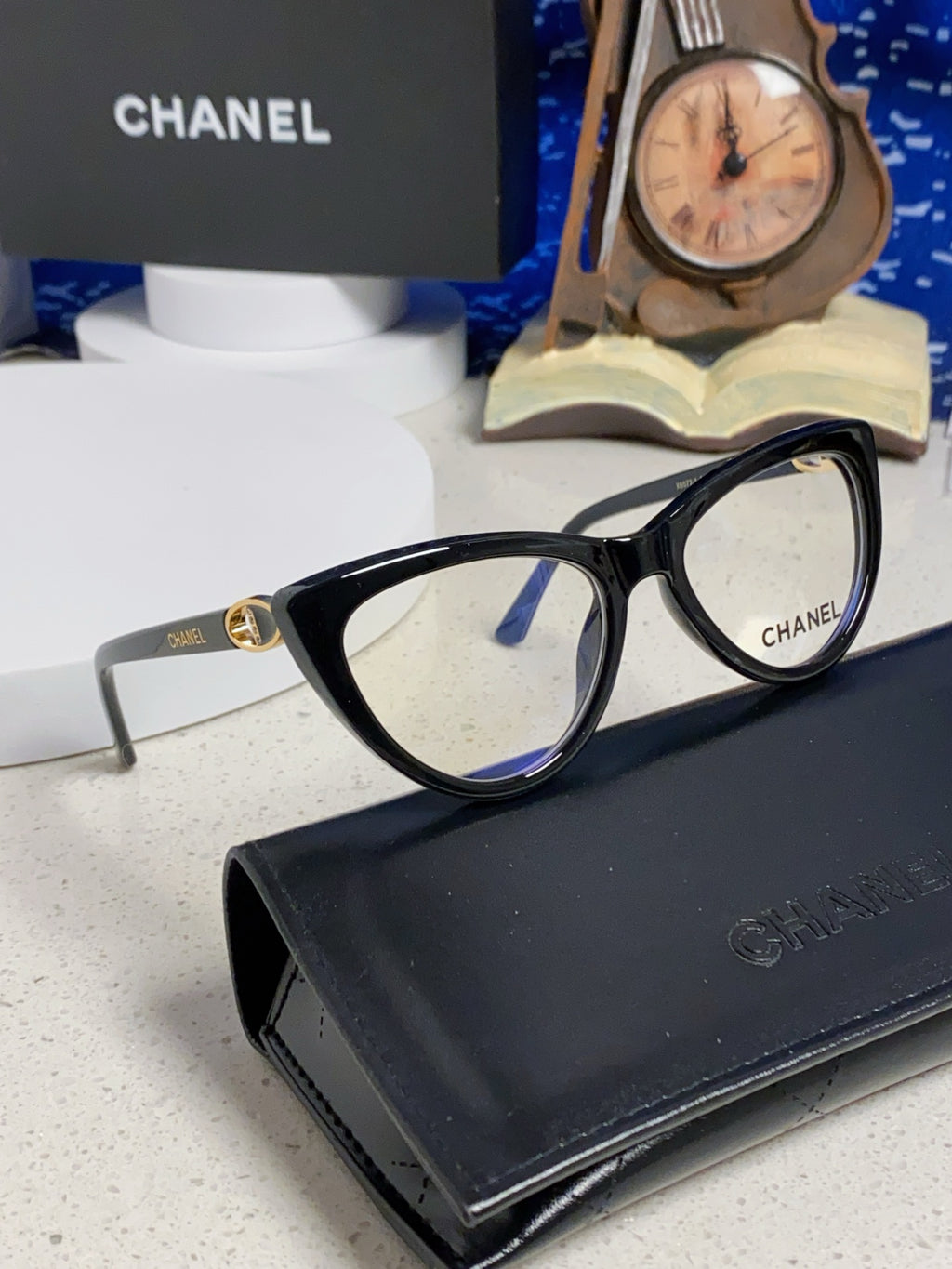 Chanel Cat-Eye Silver Lens Sunglasses for Men & Women - 398502 - detail image 10