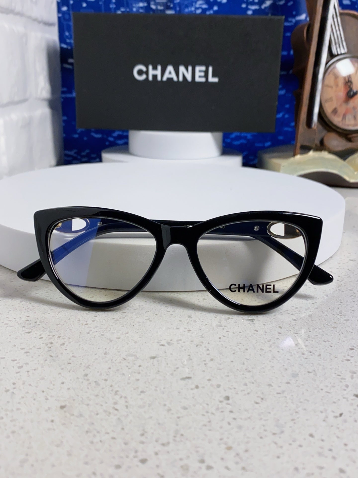 Chanel Cat-Eye Silver Lens Sunglasses for Men & Women - 398502 - detail image 9