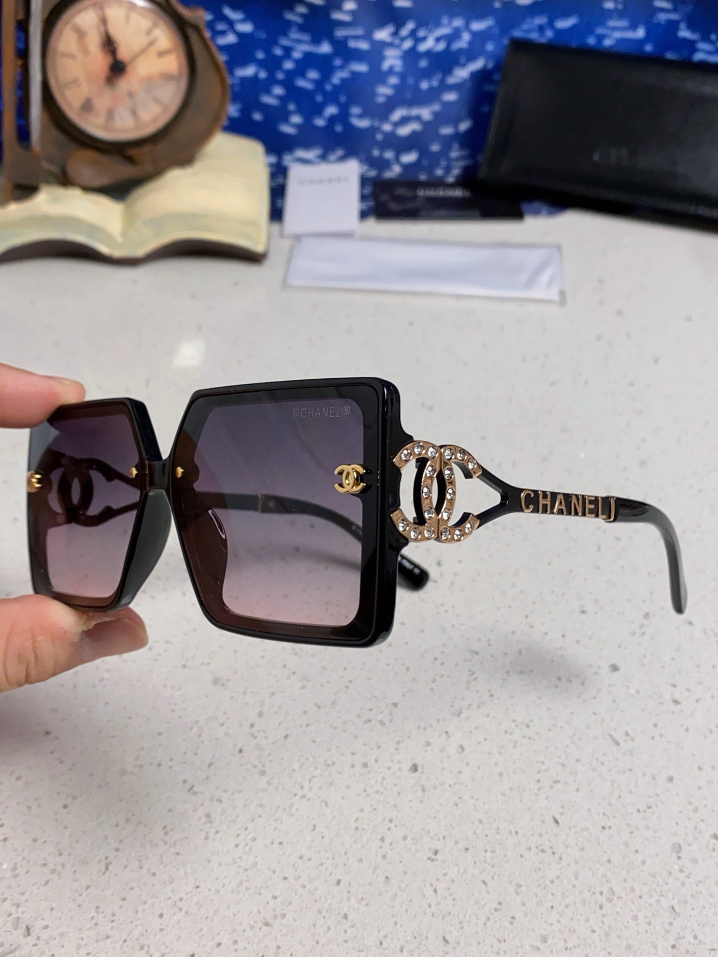Chanel Fashion Silver Lens Sunglasses for Women - 398503 - detail image 6