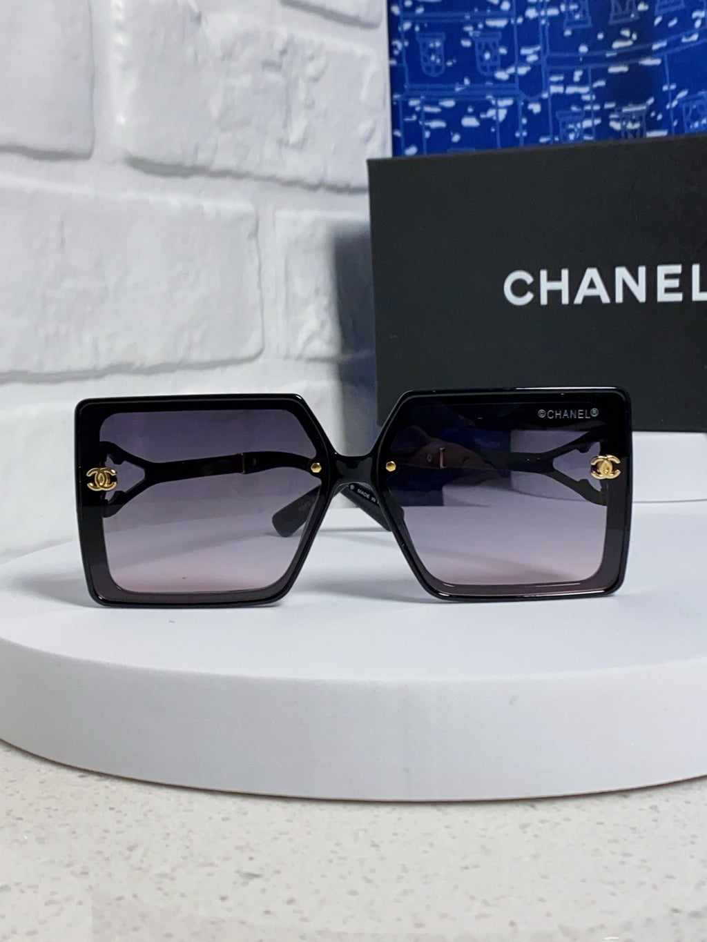Chanel Fashion Silver Lens Sunglasses for Women - 398503 - detail image 2
