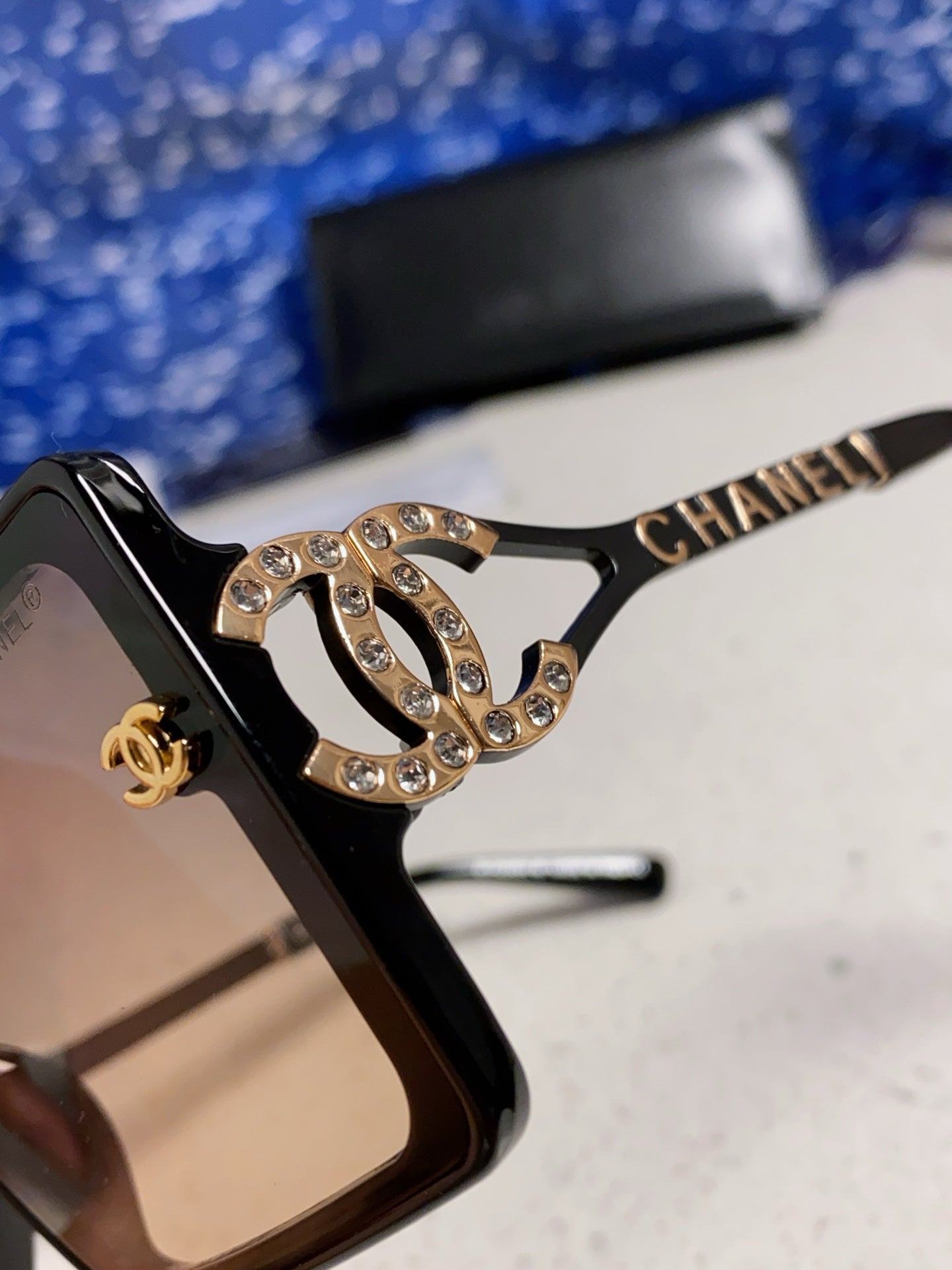Chanel Fashion Silver Lens Sunglasses for Women - 398504 - detail image 7
