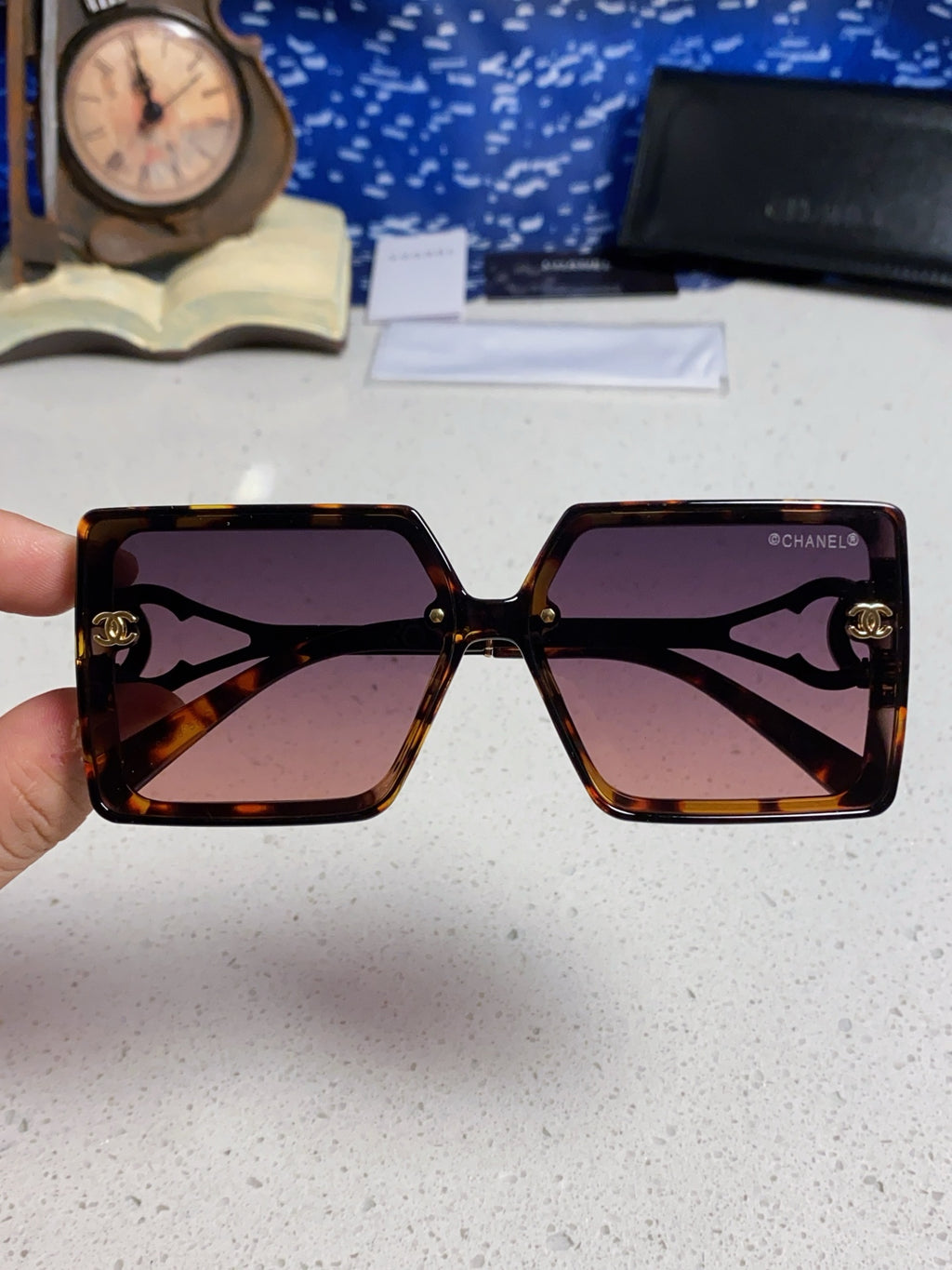 Chanel Fashion Red Lens Sunglasses for Women - 398505 - detail image 4
