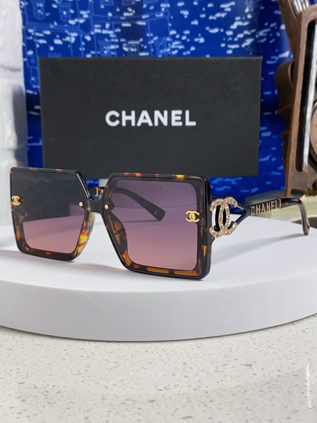 Chanel Fashion Red Lens Sunglasses for Women - 398505