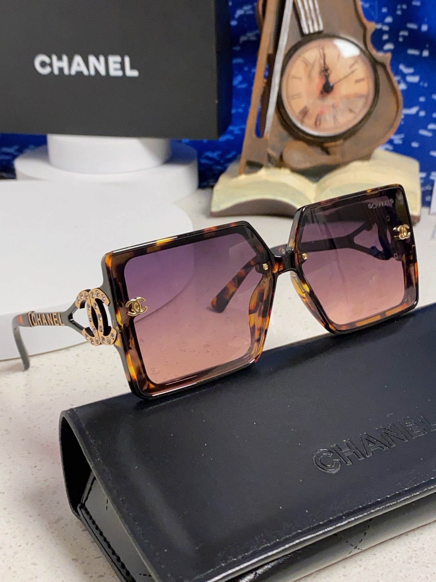 Chanel Fashion Red Lens Sunglasses for Women - 398505 - detail image 10