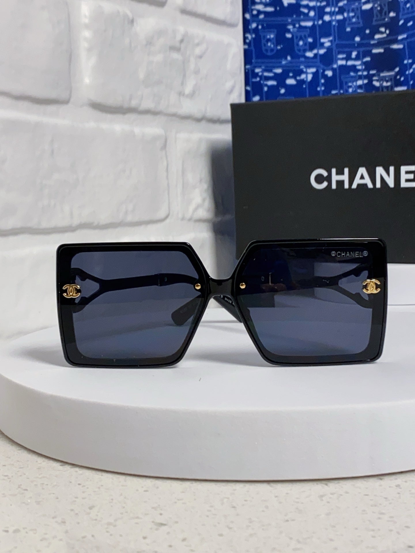 Chanel Fashion Blue Lens Sunglasses for Women - 398506 - detail image 2