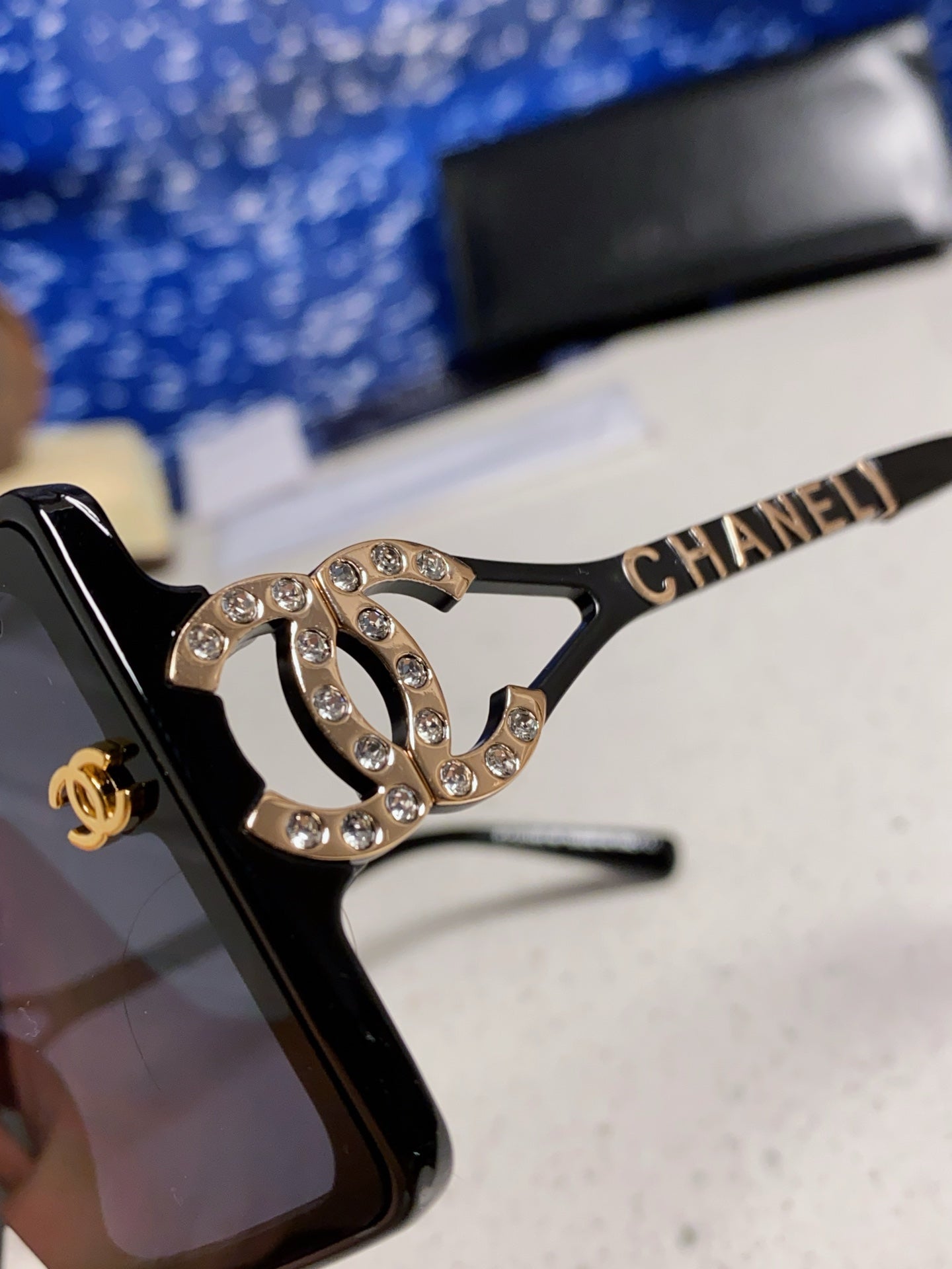 Chanel Fashion Blue Lens Sunglasses for Women - 398506 - detail image 7