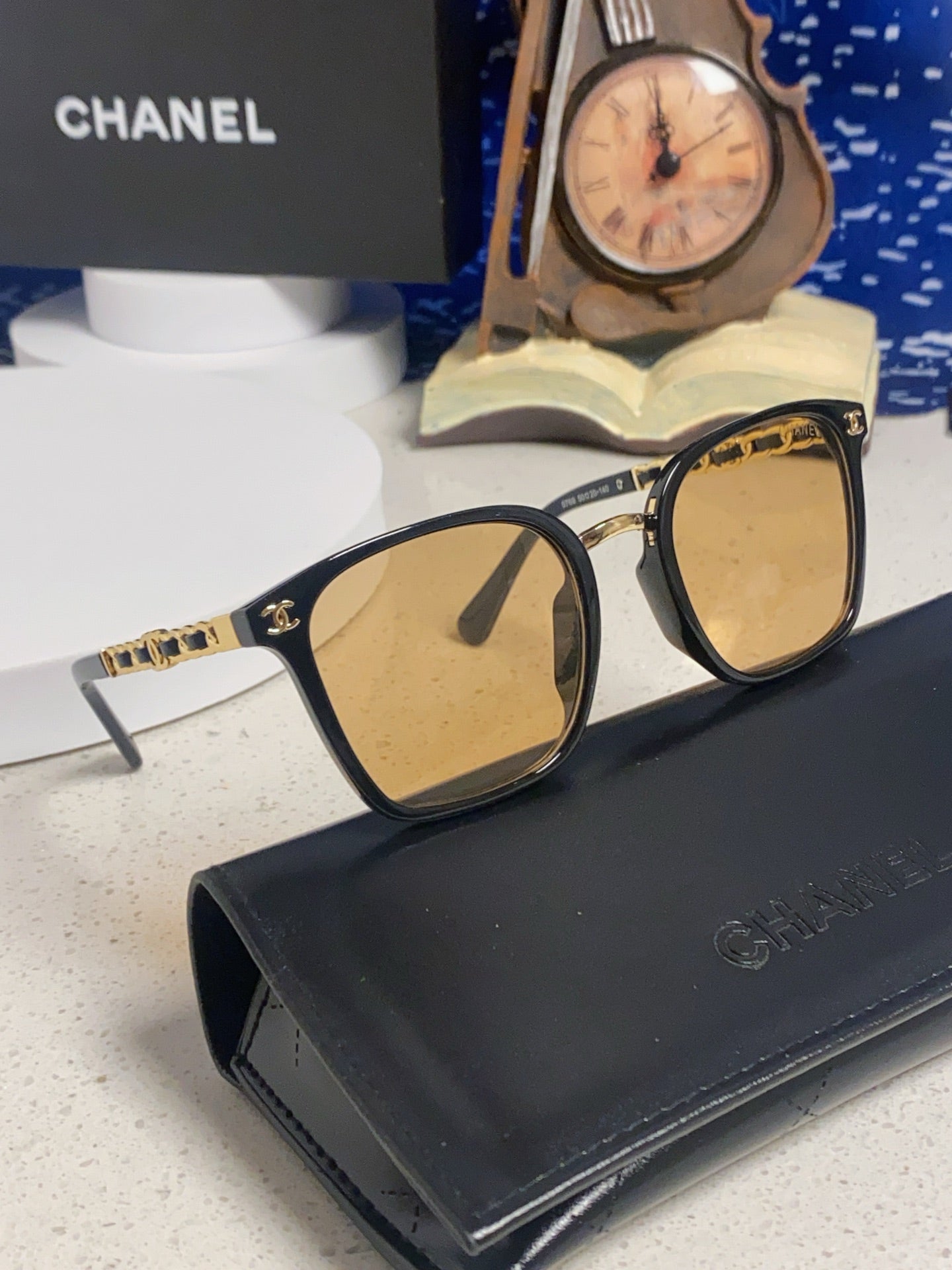 Chanel Fashion Gold Lens Sunglasses for Men & Women - 449084 - detail image 10