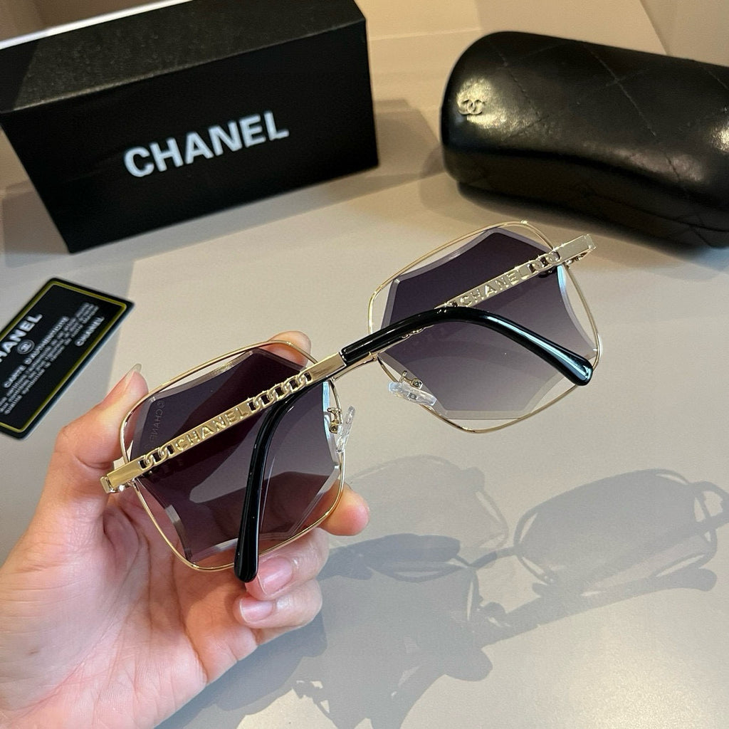 Chanel Square Silver Lens Sunglasses for Men & Women - 465092 - detail image 6