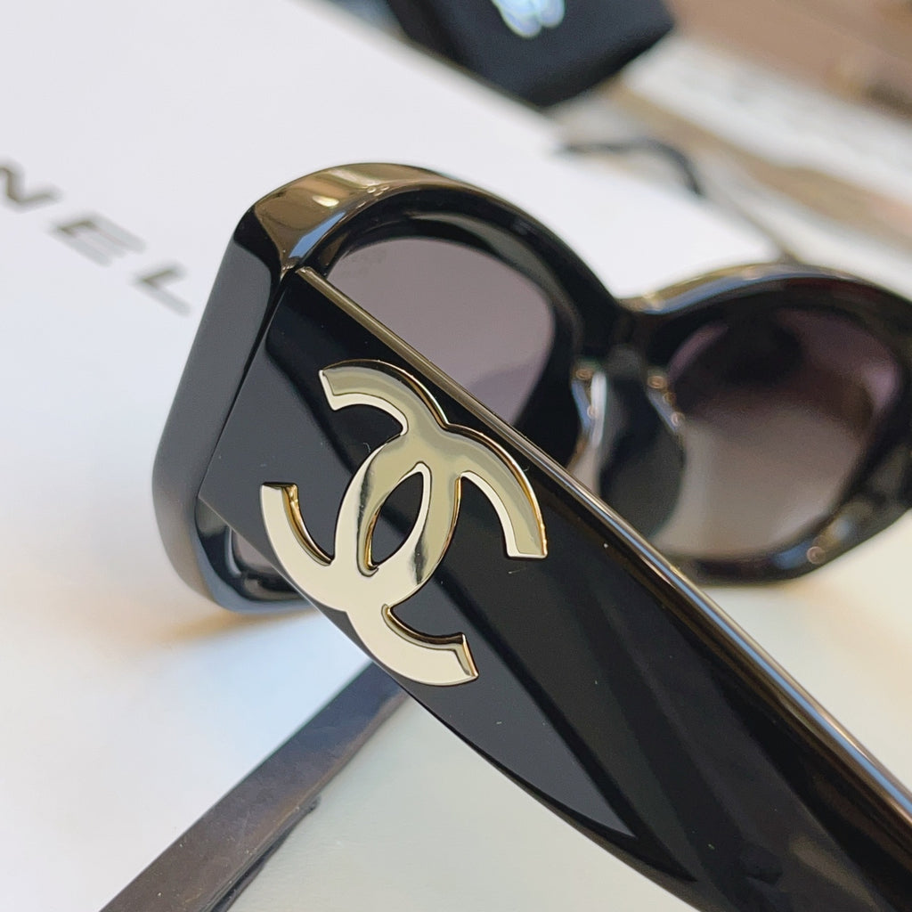 Chanel CH5493 Fashion Black Lens Sunglasses for Men & Women - 382347 - detail image 7
