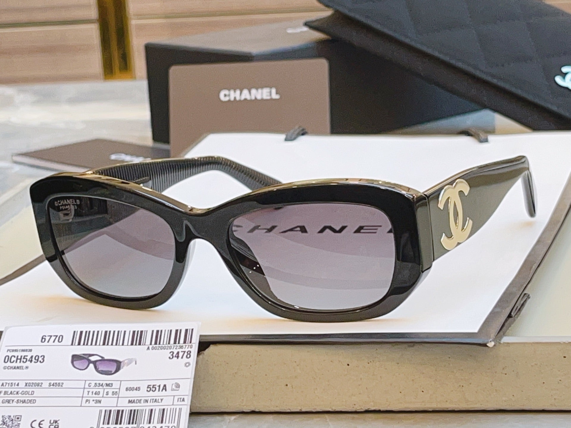 Chanel CH5493 Fashion Black Lens Sunglasses for Men & Women - 382347 - detail image 2