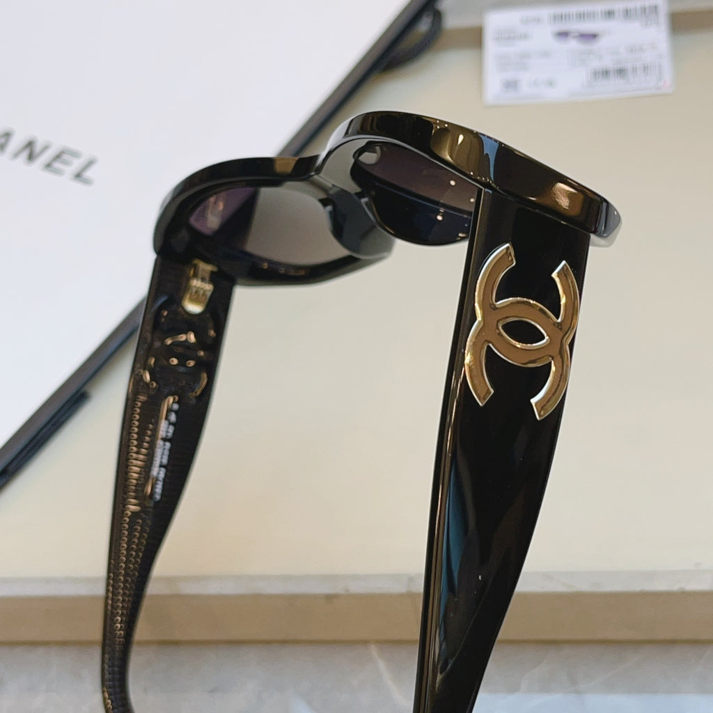 Chanel CH5493 Fashion Black Lens Sunglasses for Men & Women - 382347 - detail image 6