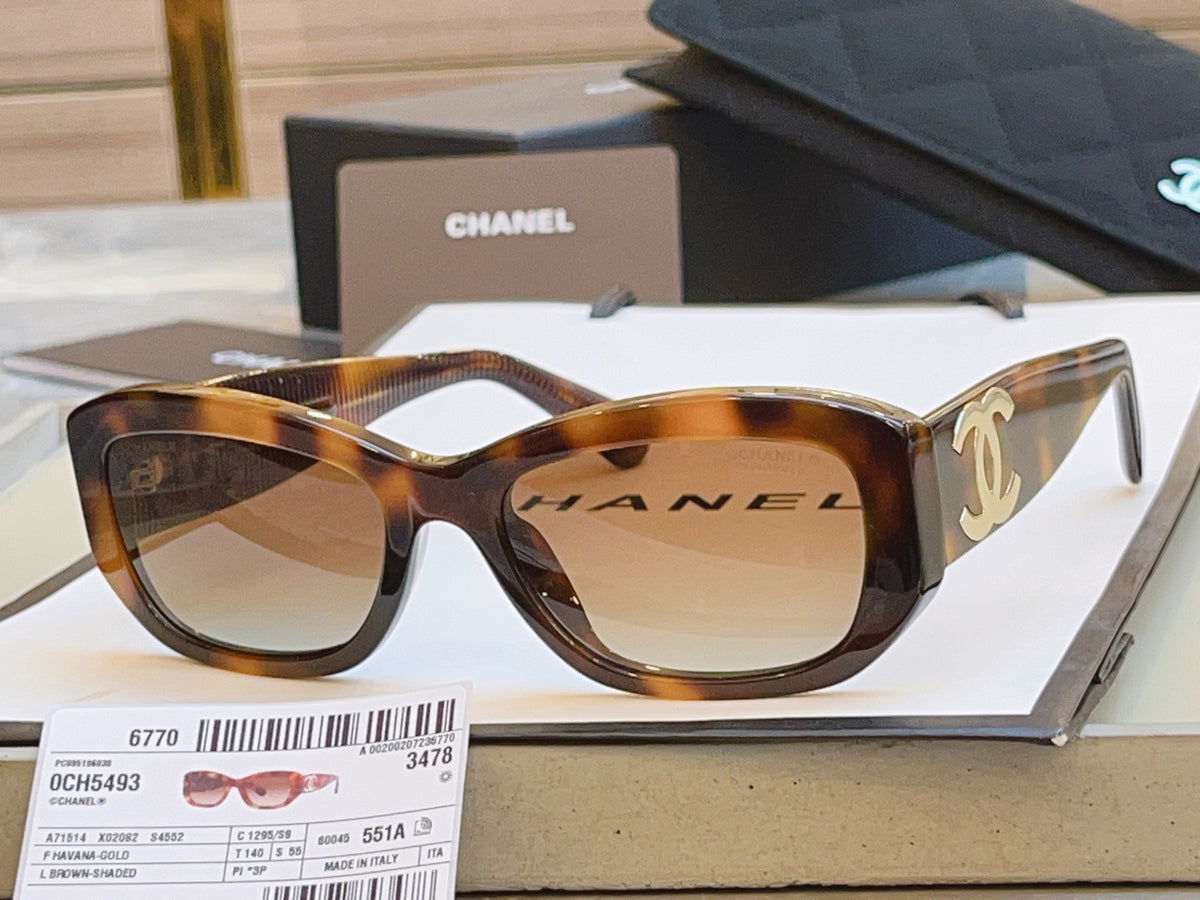 Chanel CH5493 Fashion Black Lens Sunglasses for Men & Women - 382349 - detail image 2