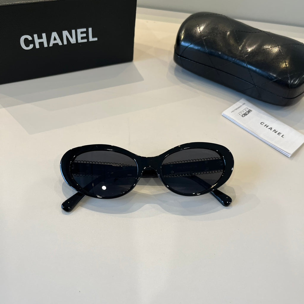 Chanel Oversized Silver Lens Sunglasses for Men & Women - 415352 - detail image 11