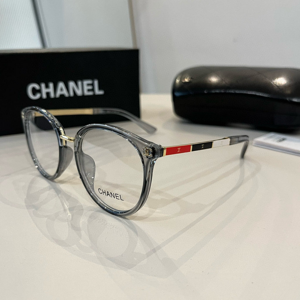 Chanel Oversized Silver Lens Sunglasses for Men & Women - 448960 - detail image 3