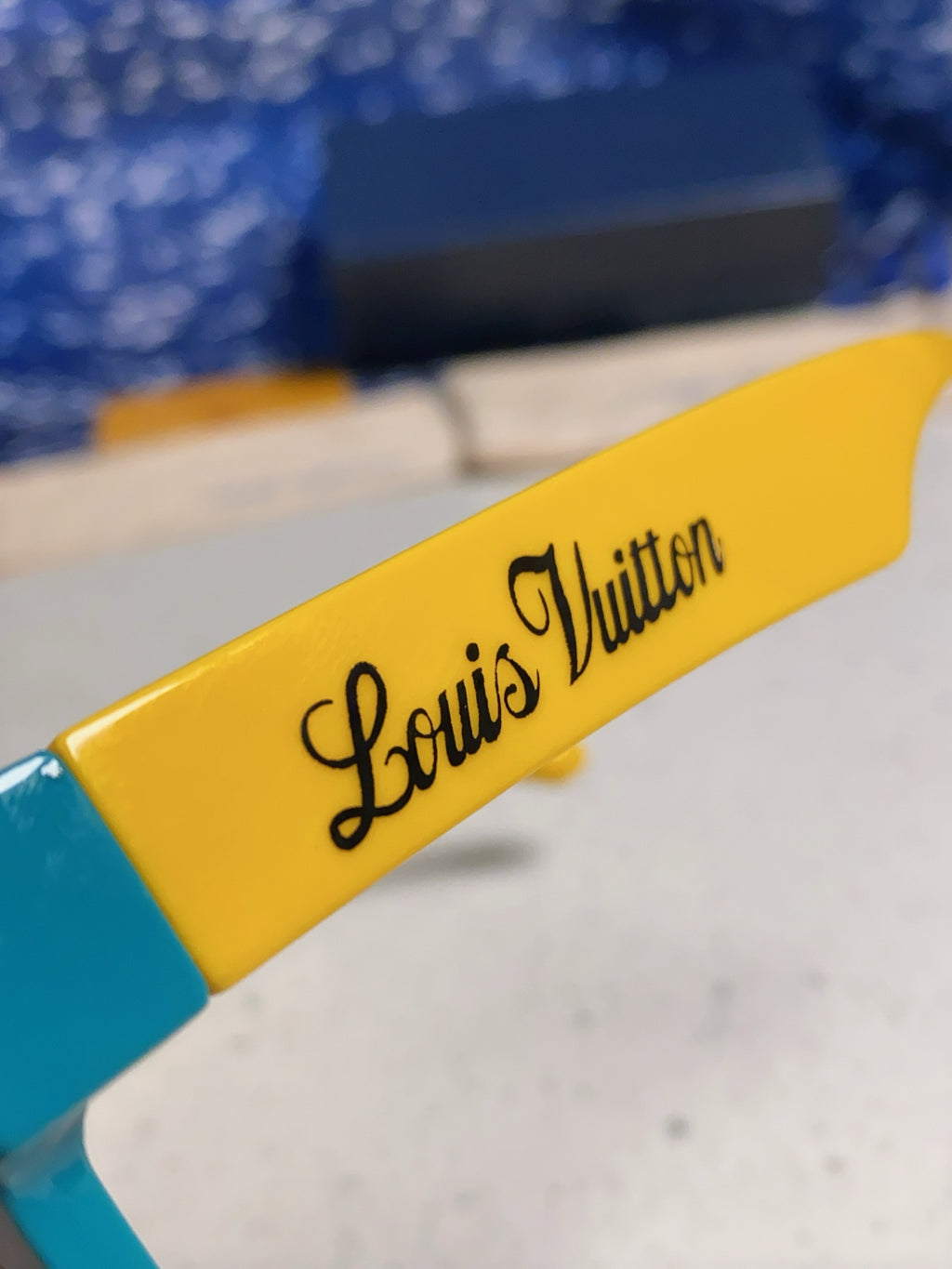 Louis Vuitton Square Blue Lens Sunglasses for Men & Women - 464664 - detail image 7
