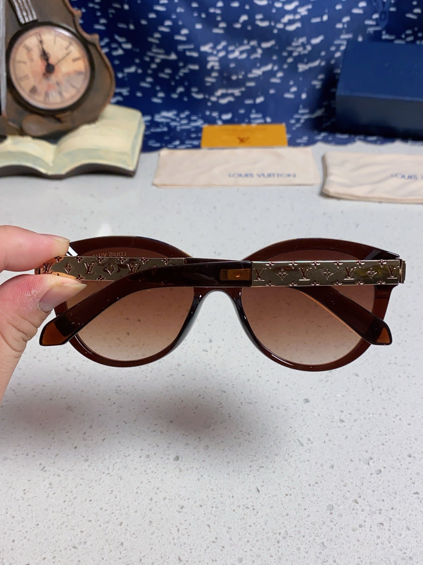 Louis Vuitton Cat-Eye Red Lens Sunglasses for Women - detail image 5