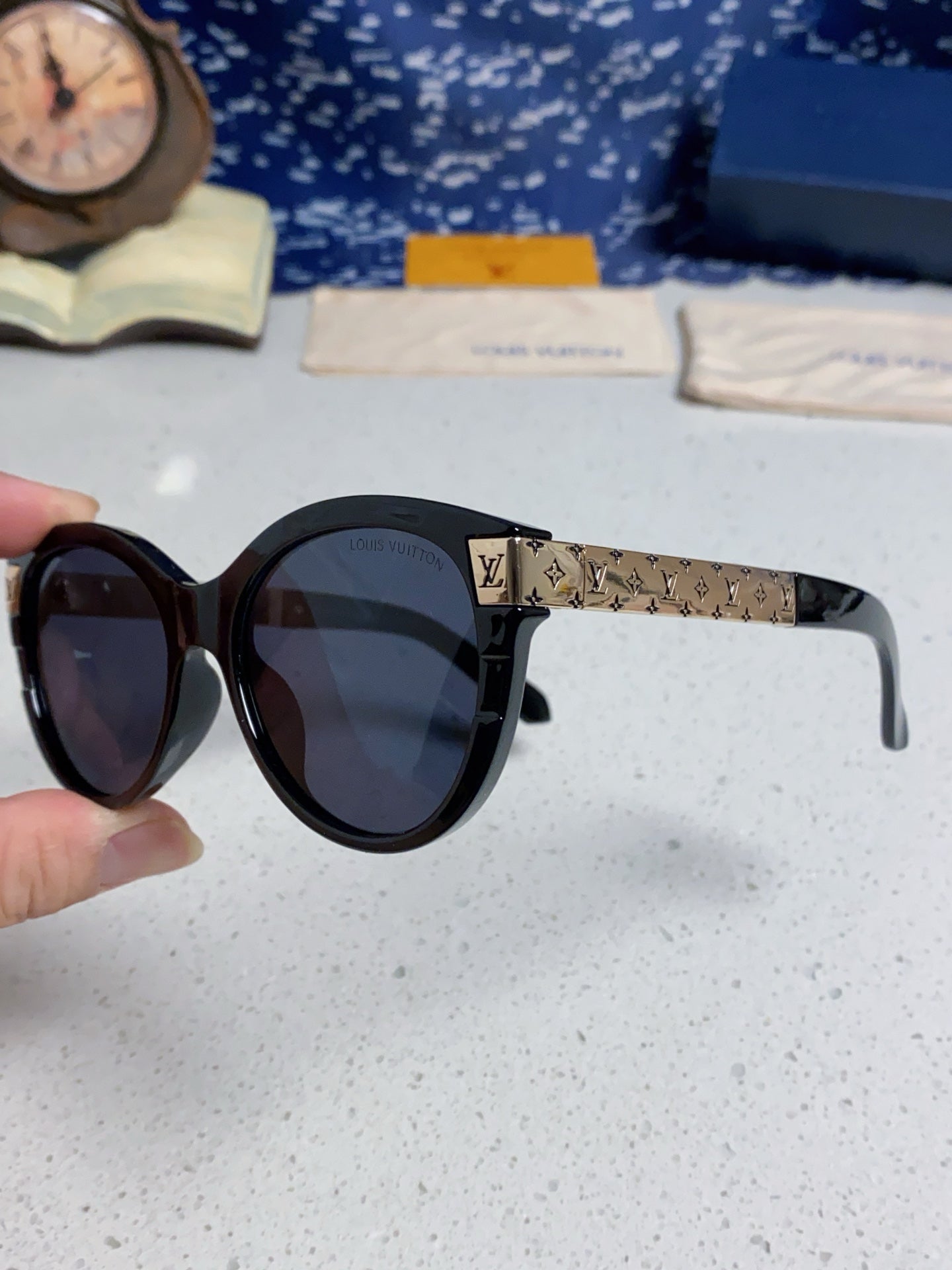 Louis Vuitton Cat-Eye Blue Lens Sunglasses for Women - detail image 6