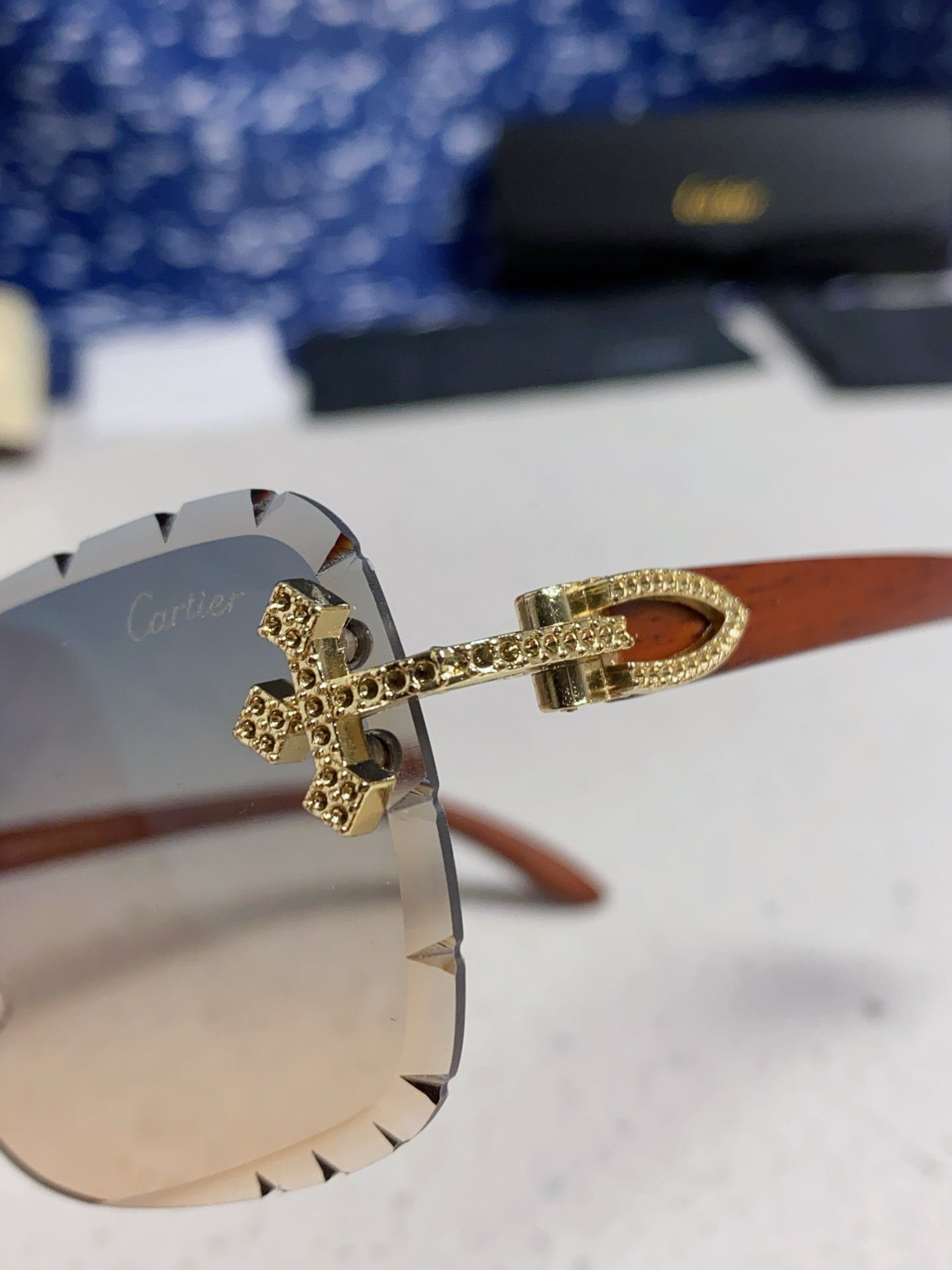 Cartier Lightweight Rimless Silver Lens Sunglasses for Men & Women - 493668 - detail image 8