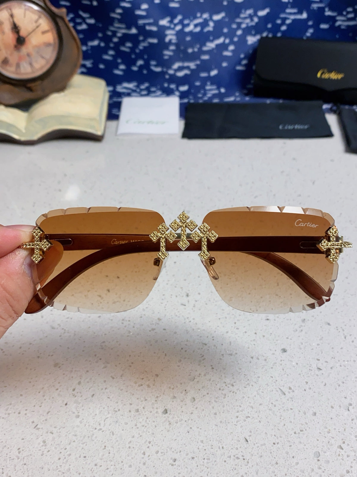 Cartier Lightweight Rimless Brown Lens Sunglasses for Men & Women - 415893 - detail image 3
