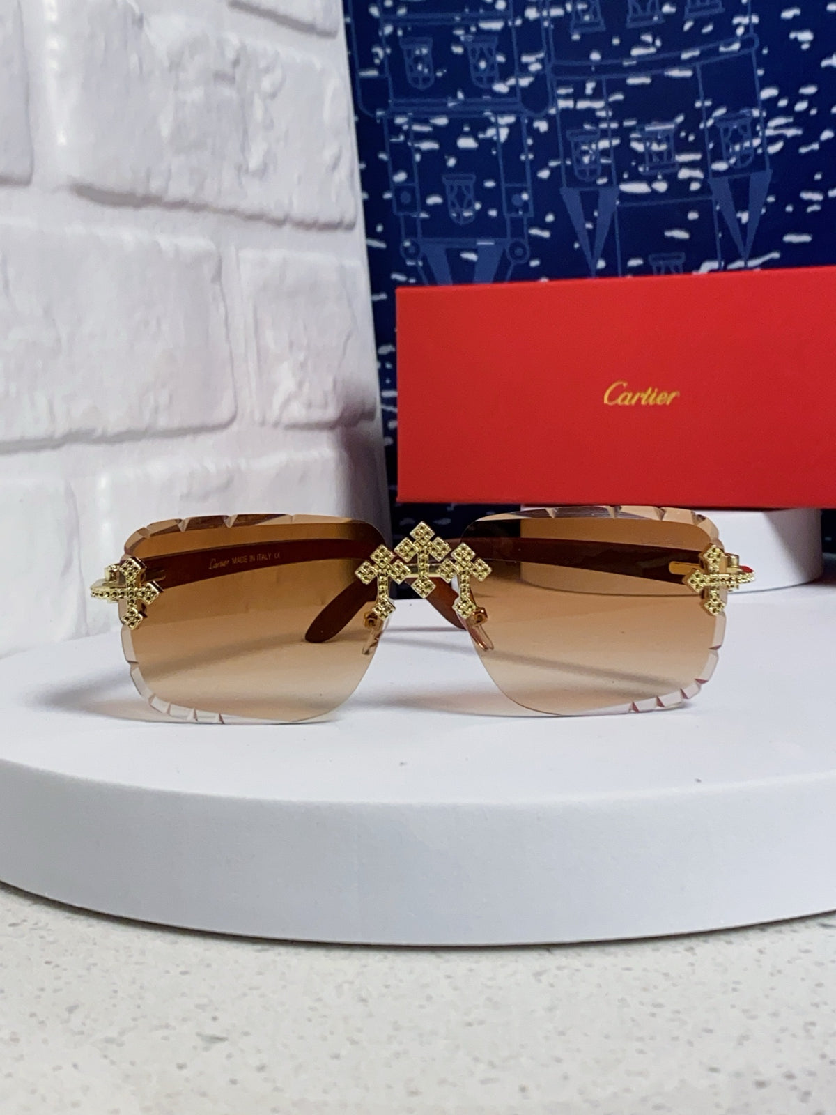Cartier Lightweight Rimless Brown Lens Sunglasses for Men & Women - 415893