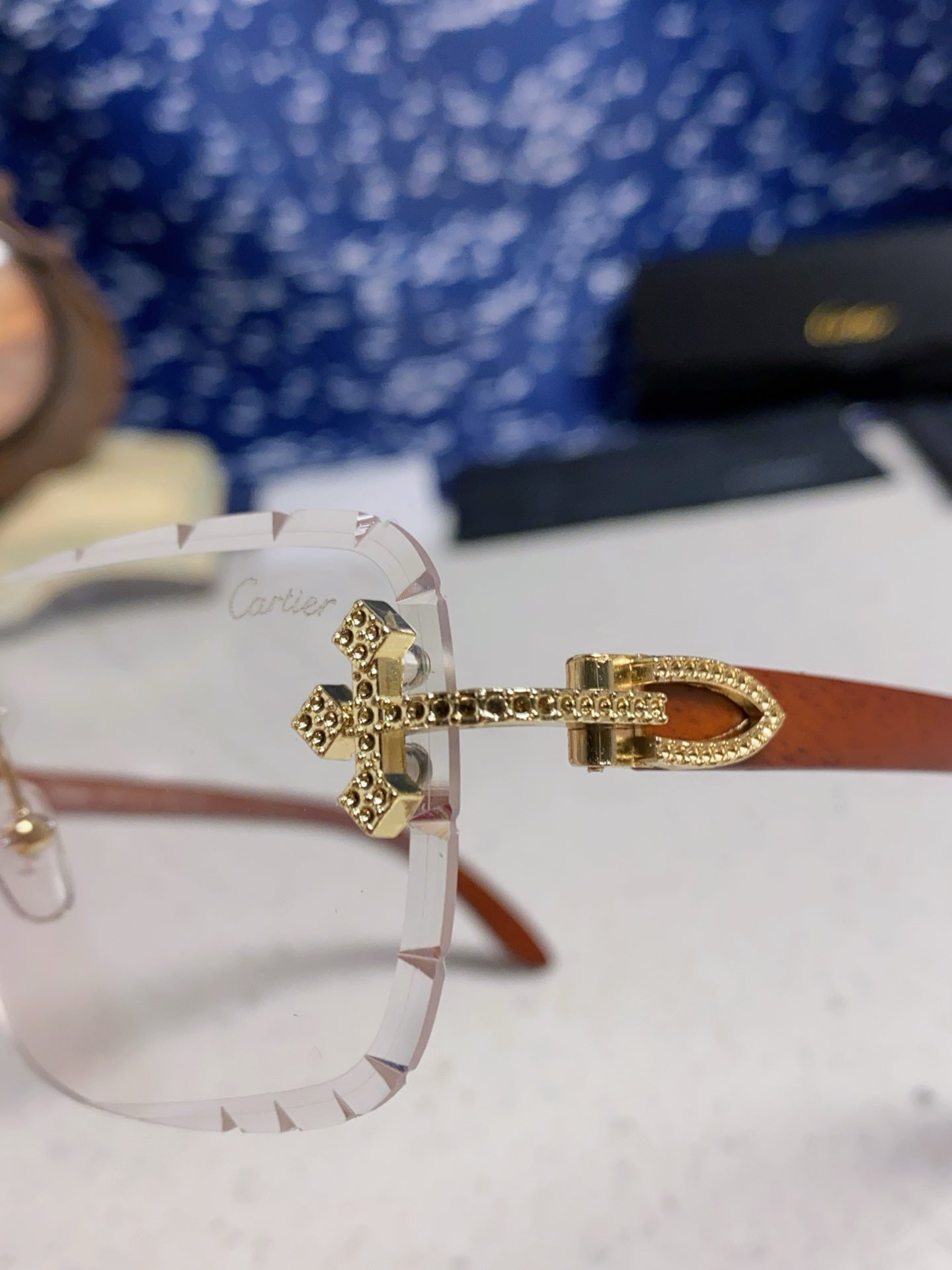 Cartier Lightweight Rimless Silver Lens Sunglasses for Men & Women - 493674 - detail image 8