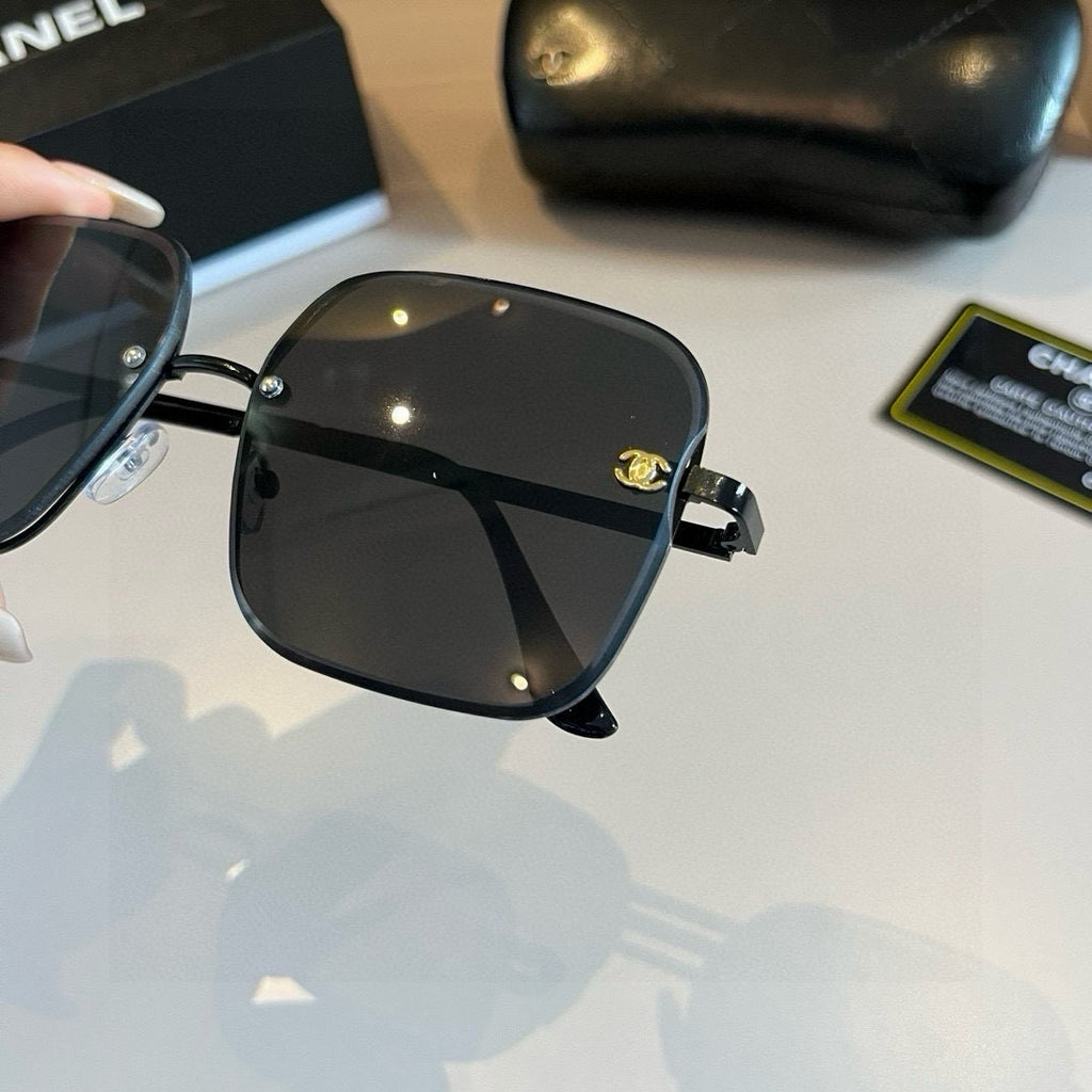 Chanel Lightweight Rimless Silver Lens Sunglasses for Women - detail image 3