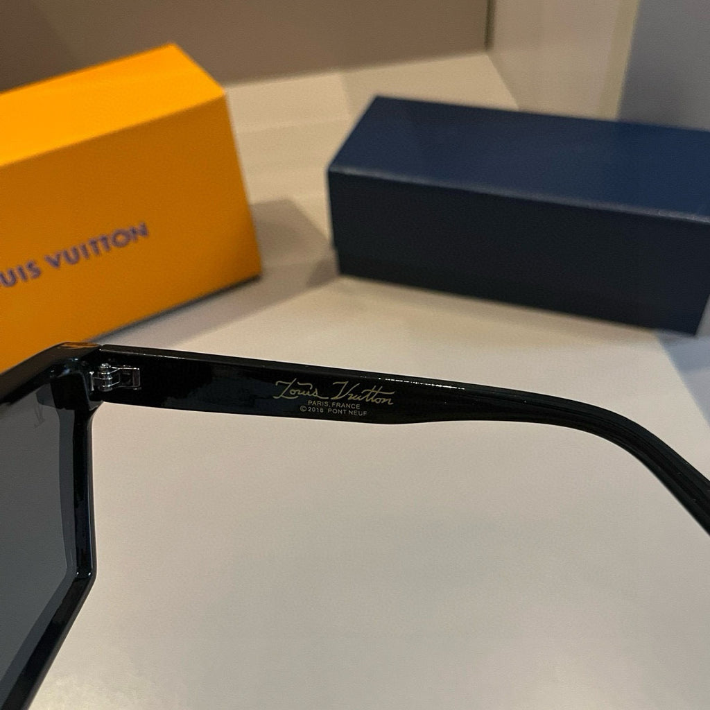 Louis Vuitton Fashion Black Lens Sunglasses for Men - 381926 - detail image 8