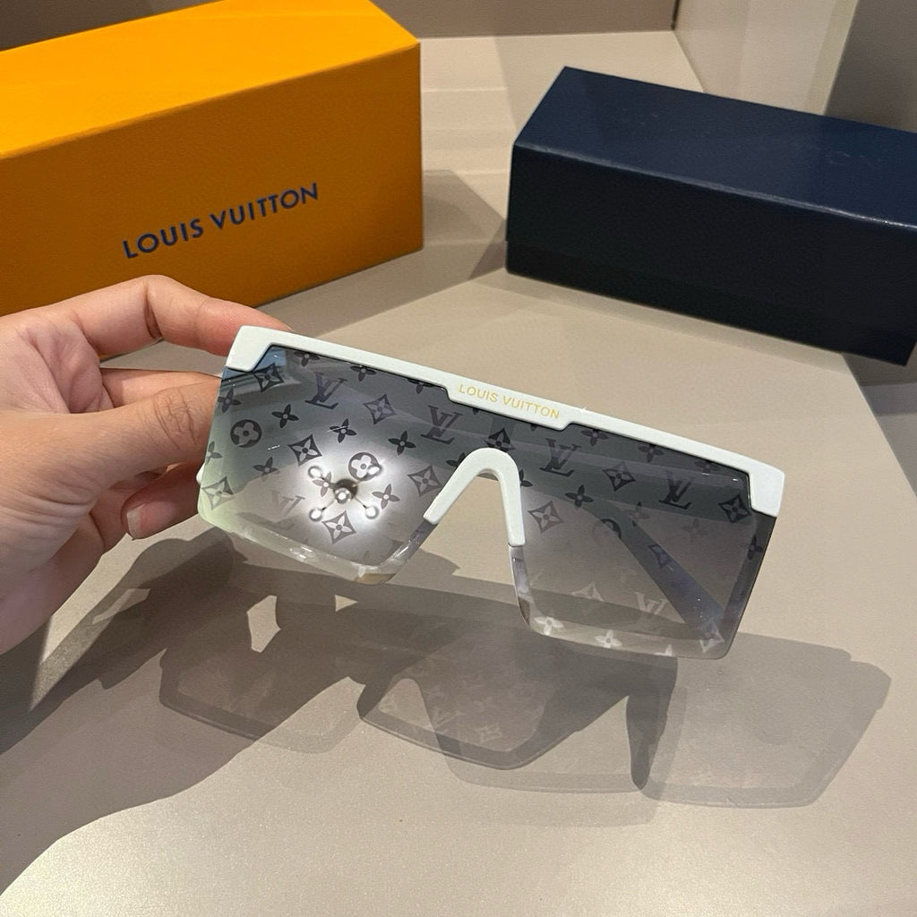 Louis Vuitton Fashion Gold Lens Sunglasses for Men - 381927 - detail image 8