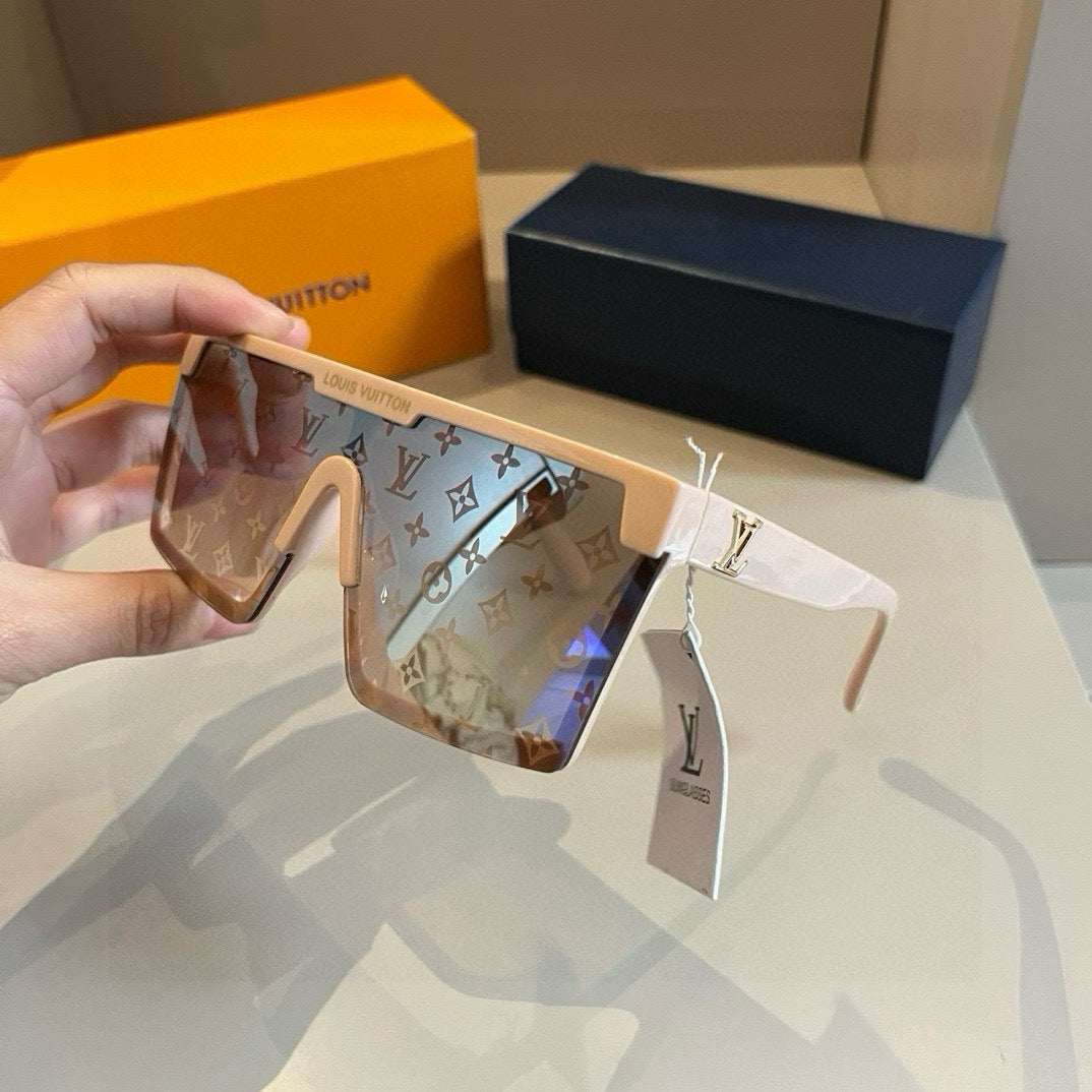 Louis Vuitton Fashion Gold Lens Sunglasses for Men - 381928 - detail image 4