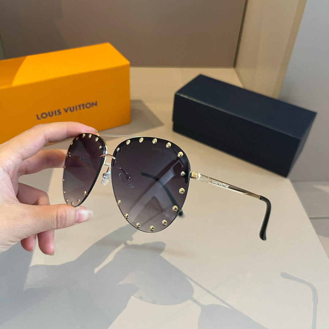 Louis Vuitton Metal Aviator Gold Lens Sunglasses for Men & Women - 431152 - detail image 3