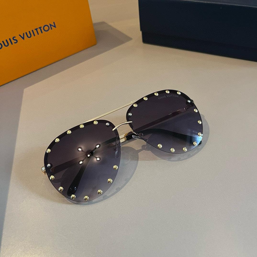 Louis Vuitton Metal Aviator Gold Lens Sunglasses for Men & Women - 431152 - detail image 4