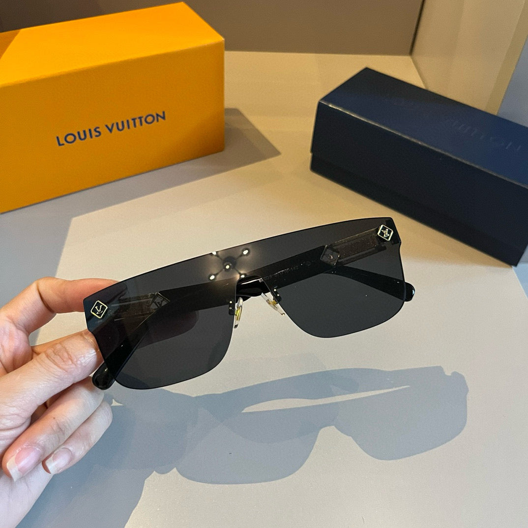 Louis Vuitton Metal Aviator Gold Lens Sunglasses for Men & Women - 464675 - detail image 4
