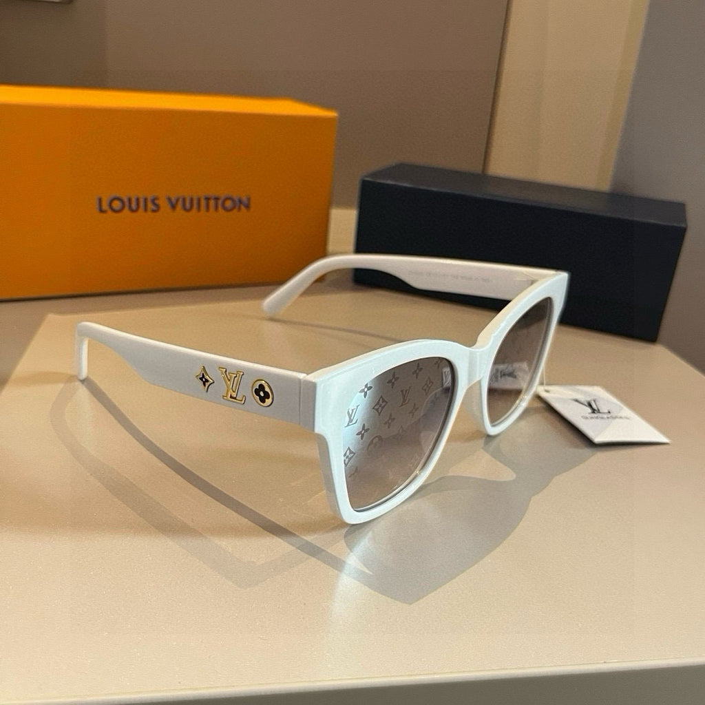 Louis Vuitton Metal Fashion Gold Lens Sunglasses for Men & Women - 866874