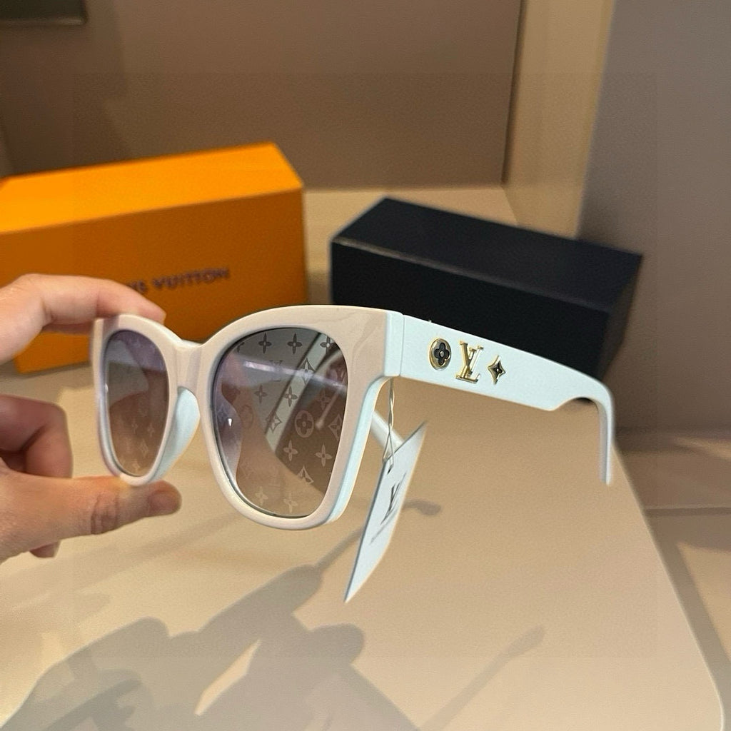 Louis Vuitton Metal Fashion Gold Lens Sunglasses for Men & Women - 866874 - detail image 4