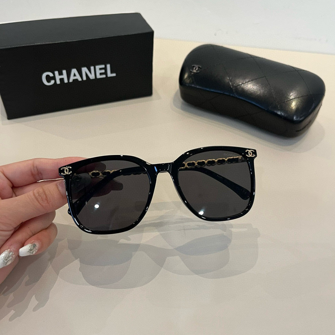 Chanel Oversized Silver Lens Sunglasses for Men & Women - 382184 - detail image 5