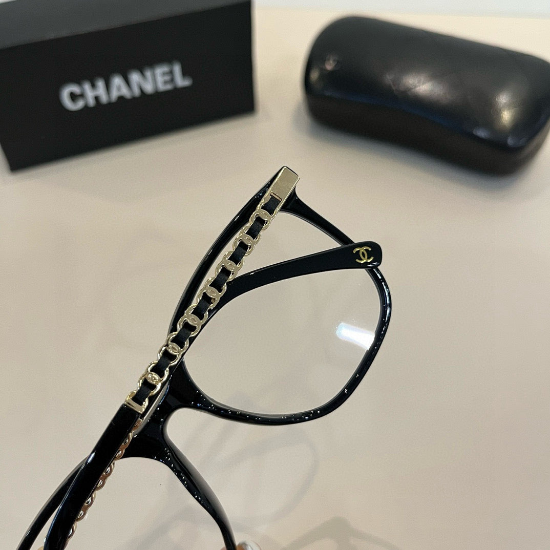 Chanel Oversized Silver Lens Sunglasses for Men & Women - 382185 - detail image 6