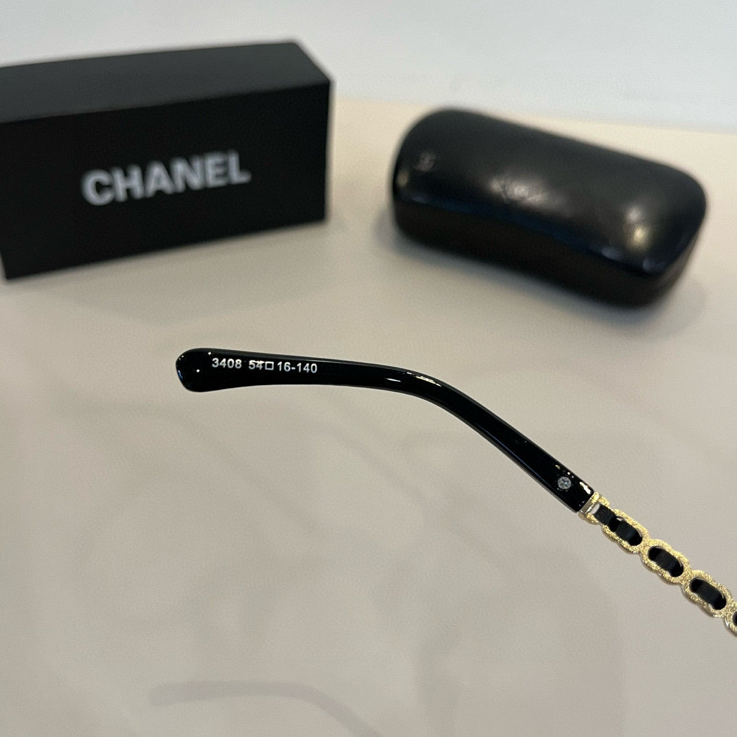 Chanel Oversized Silver Lens Sunglasses for Men & Women - 382185 - detail image 9