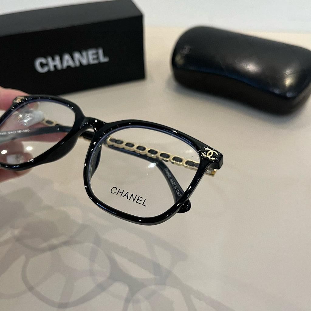 Chanel Oversized Silver Lens Sunglasses for Men & Women - 382185 - detail image 4