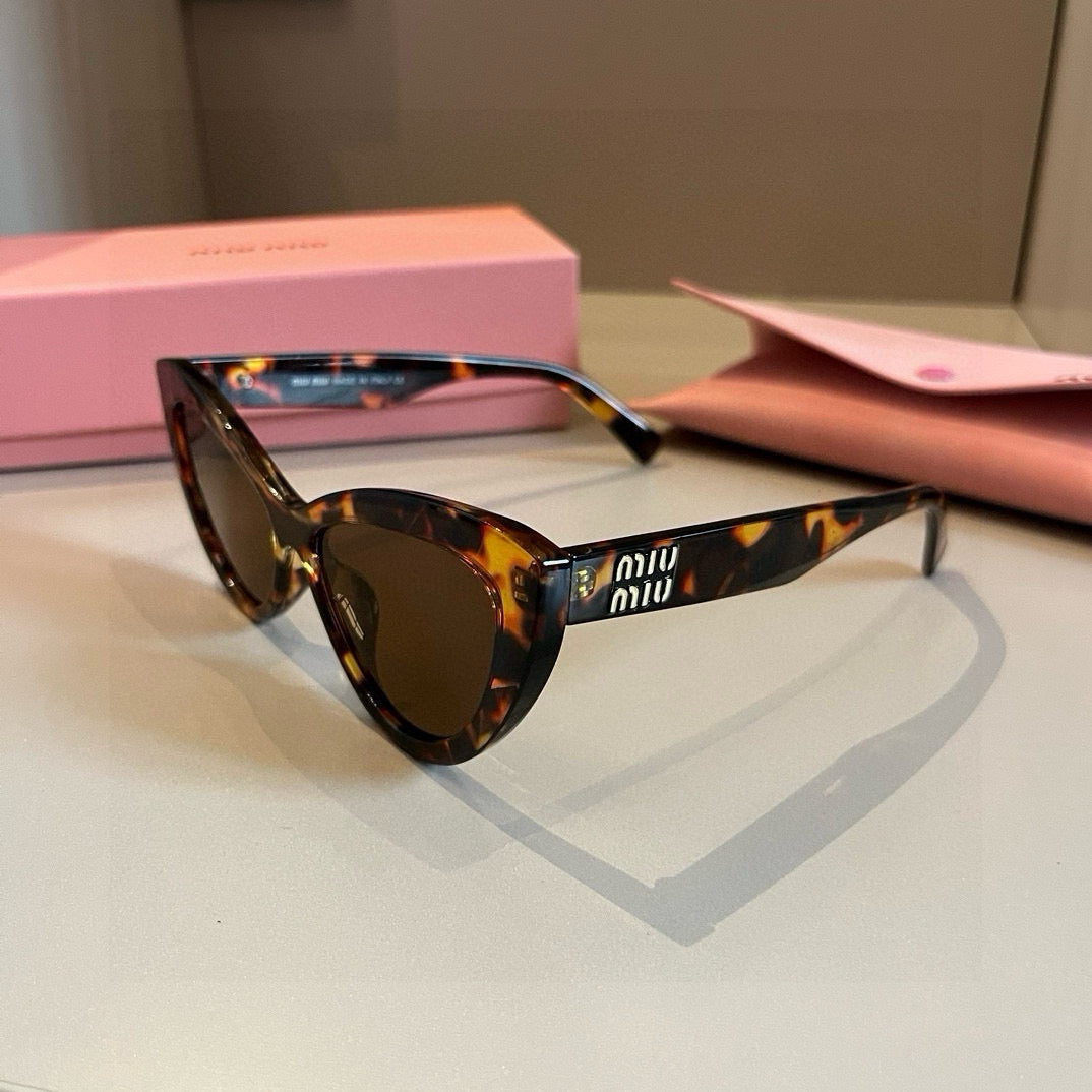 Miu Miu Cat-Eye Brown Lens Sunglasses for Men & Women - 416281 - detail image 4