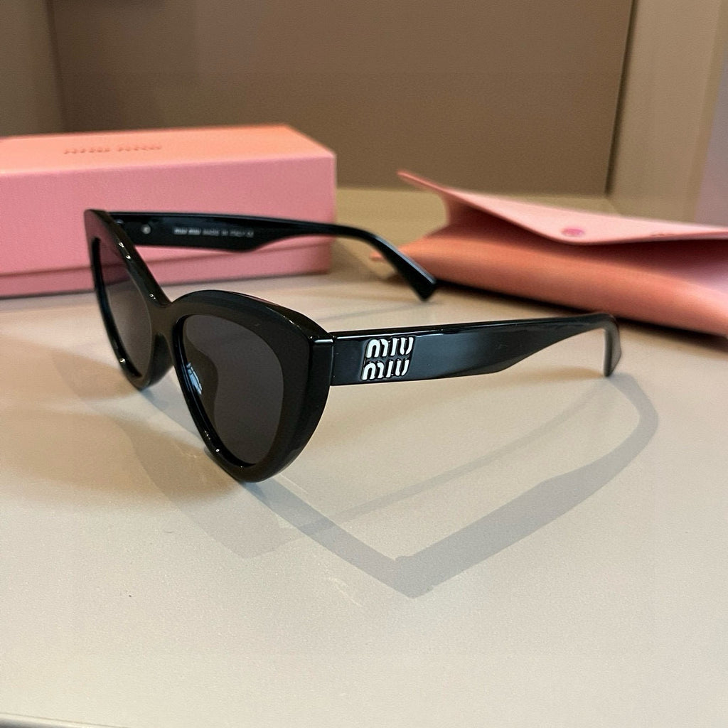 Miu Miu Cat-Eye Gold Lens Sunglasses for Men & Women - 416263 - detail image 4