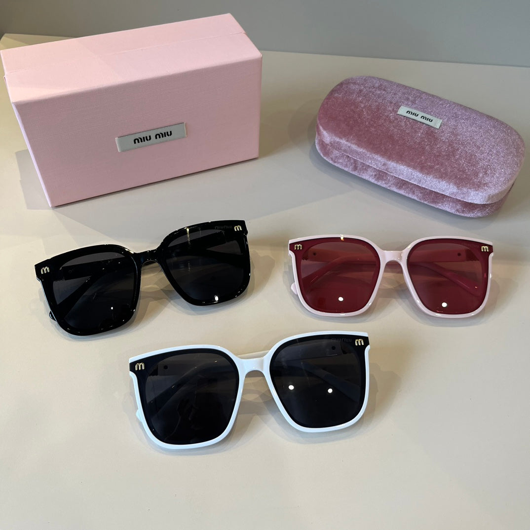 Miu Miu Fashion Black Lens Sunglasses for Men & Women - 432644 - detail image 10