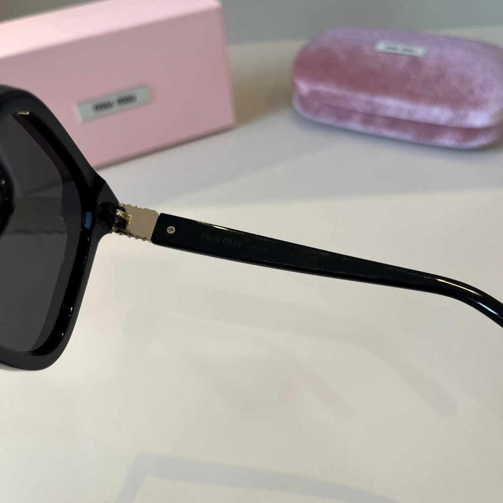 Miu Miu Fashion Black Lens Sunglasses for Men & Women - 432644 - detail image 9